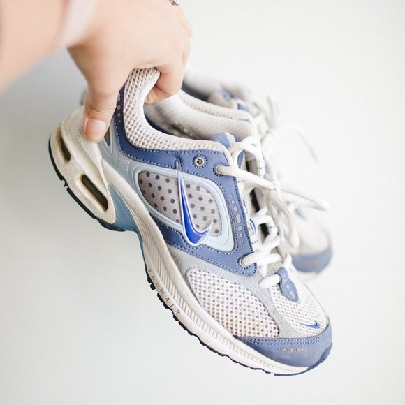 Nike Women's Air Max Moto 4 Classic Early 2000 7 Nike Women's Air Max Moto 4 Classic Early 2000 7